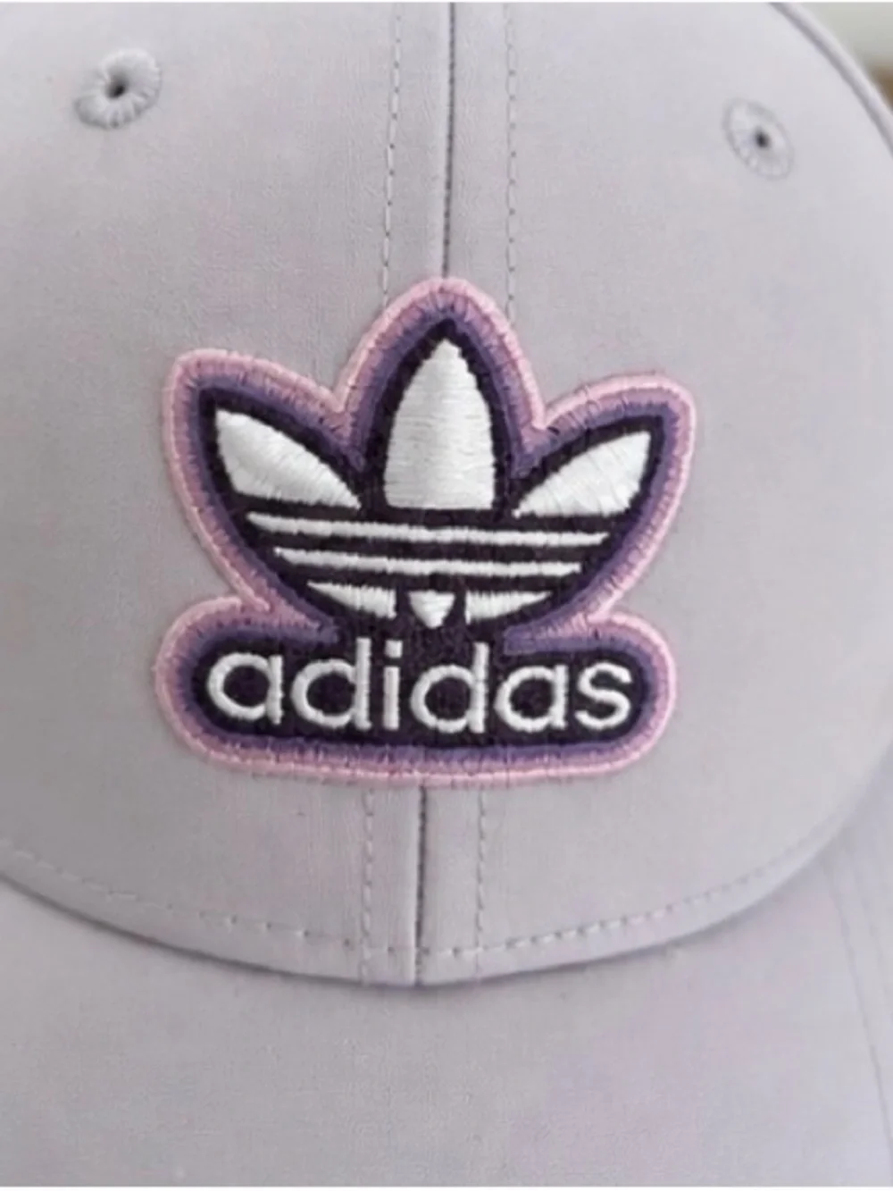 Adidas women’s lilac hat